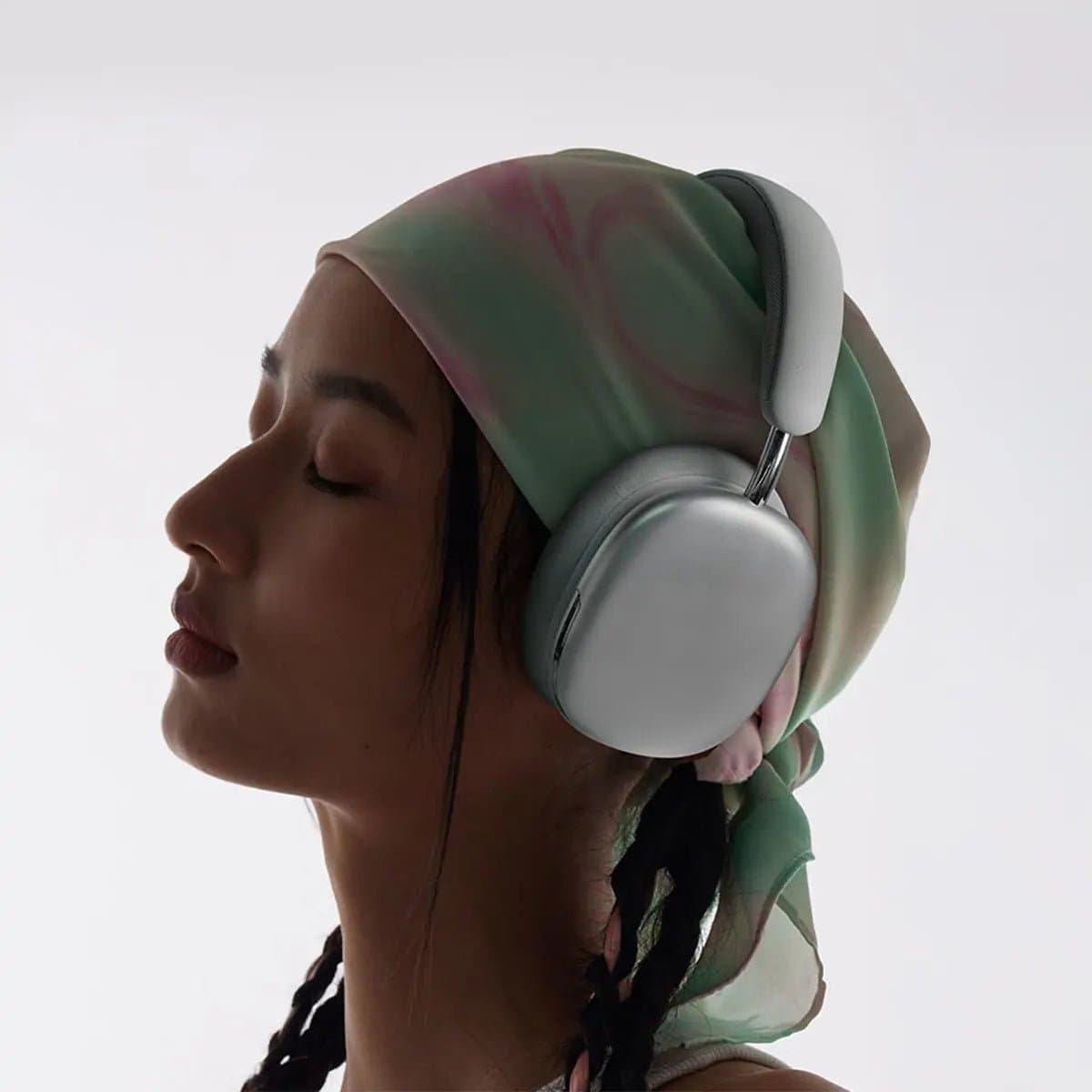 WORKSELECTED — Head Phone-Lux